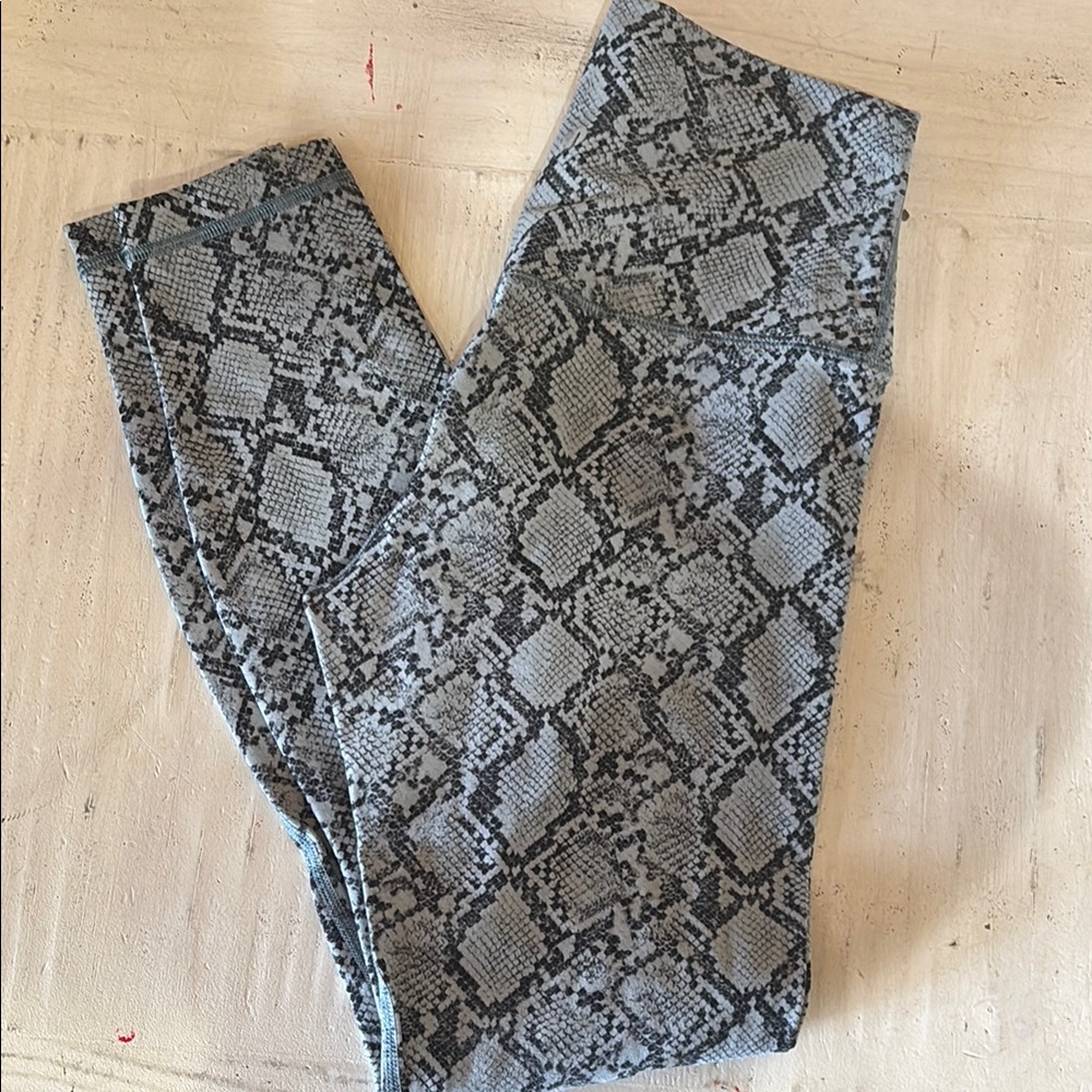 Gray Snakeskin Print Leggings